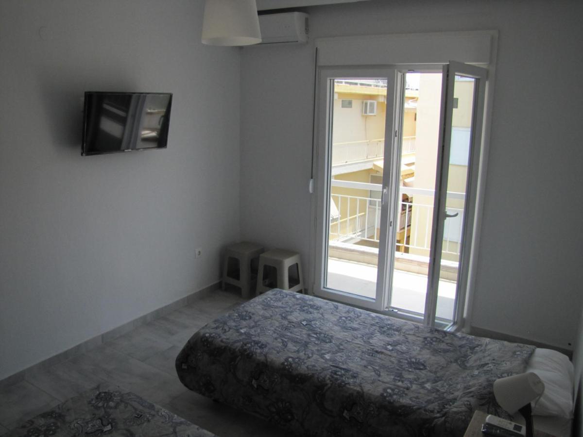 Kostas' House Apartamento Chaniotis Exterior foto